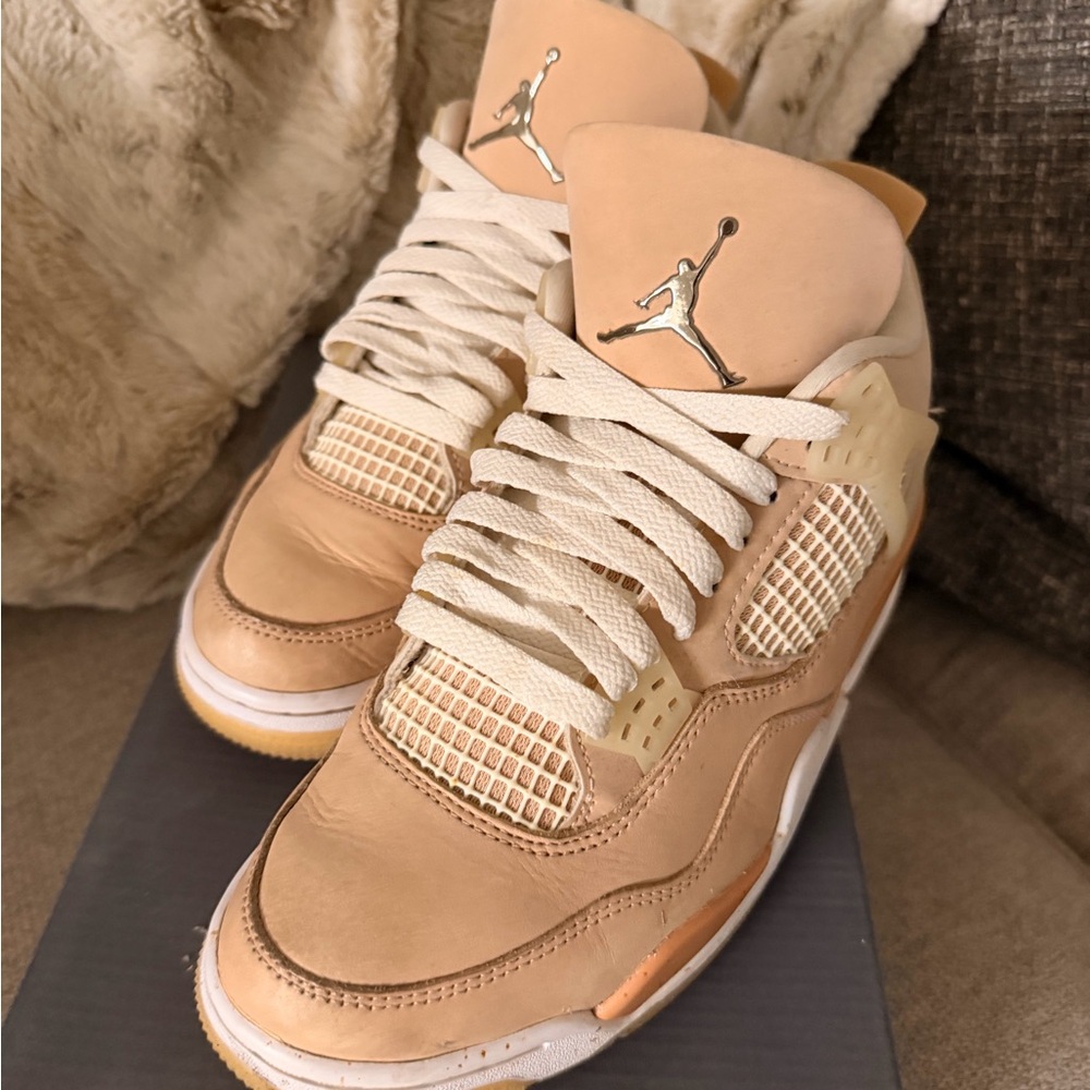 Jordan Women's Retro 4 Beige Sneakers